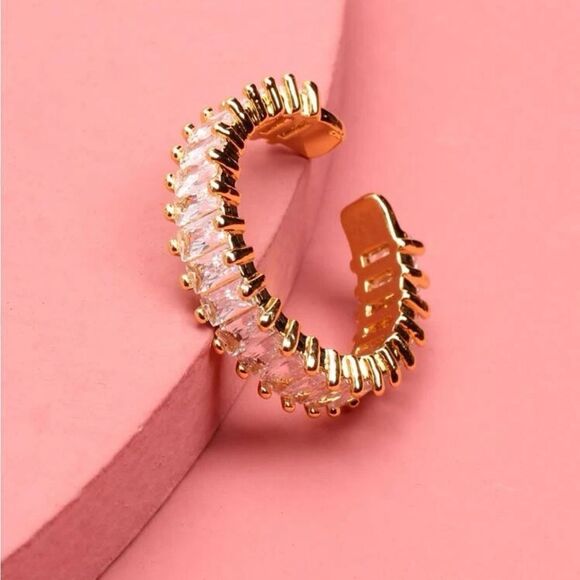 Gold Rhinestone Ring - Picture 1 of 2